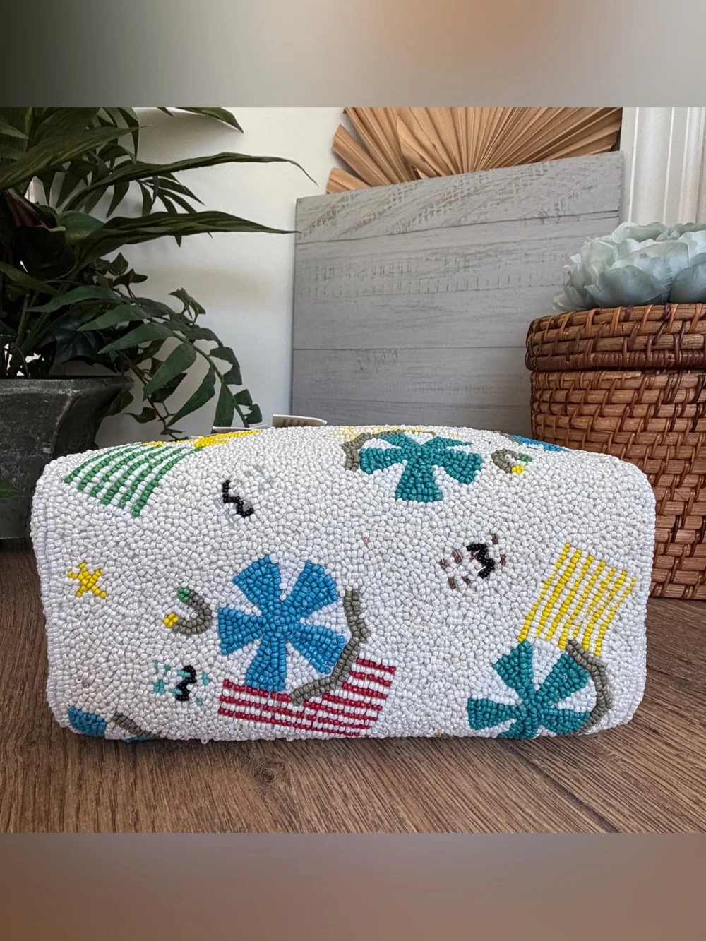 India Hand-Beaded Crossbody Beach Seaside Tote Bag – NWT - Mother’s Day Gift - Picture 9 of 9
